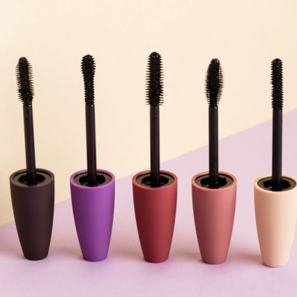 high-angle-different-mascaras-arrangement